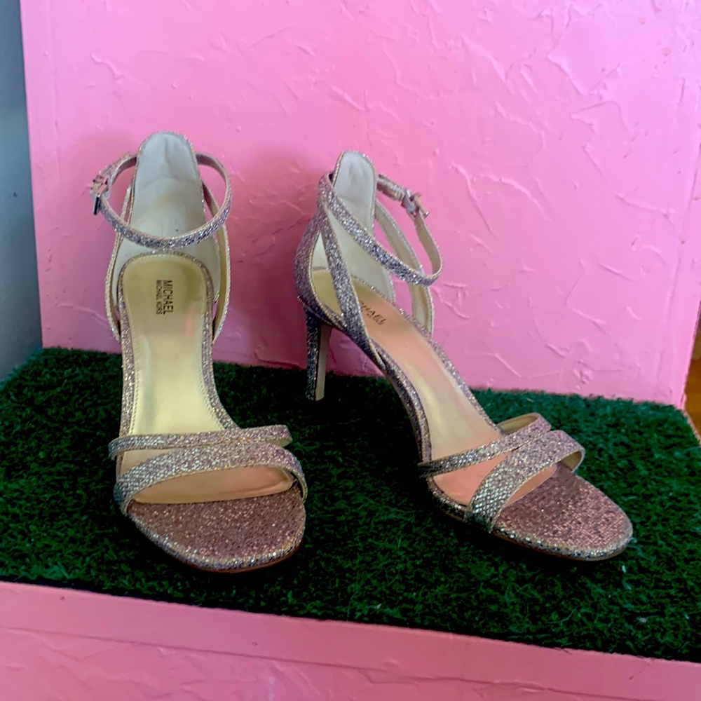 Unworn Michael Kors- Kimberly Glitter Mesh heels